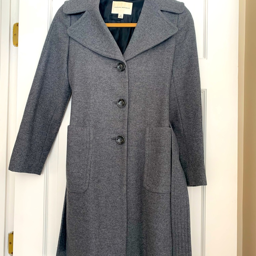 Charcoal grey wool blend trench coat by Banana Republic. - Picture 3 of 7